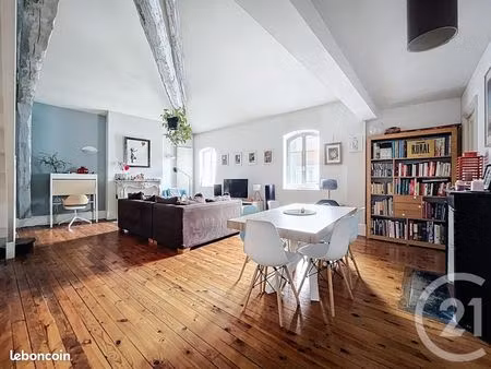 appartement 6 pièces 127 m²