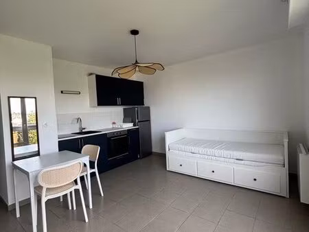 studio meublé à louer – saint-malo (la découverte)