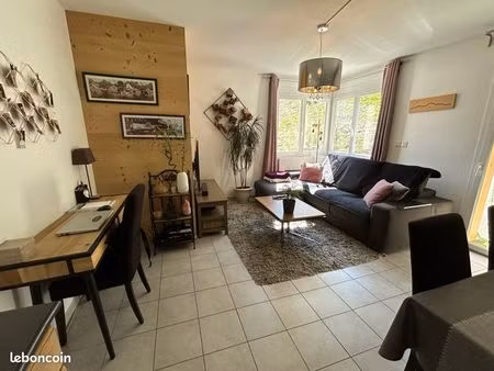 beau t3 lumineux avec terrasse  garage – secteur recherché à sallanches