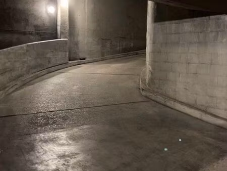 grand box-parking fermé - 11e bastille popincourt