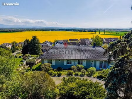 maison 7 pièces 133 m²