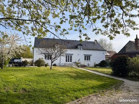 maison 6 pièces 172m²