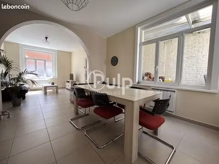 maison 5 pièces 80 m²
