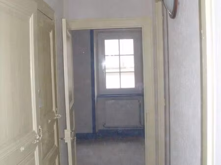 maison de village proche de feurs 70000