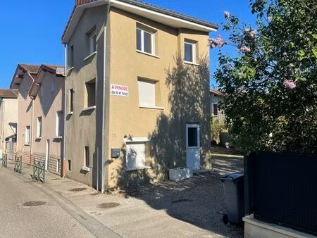 vend maison de ville