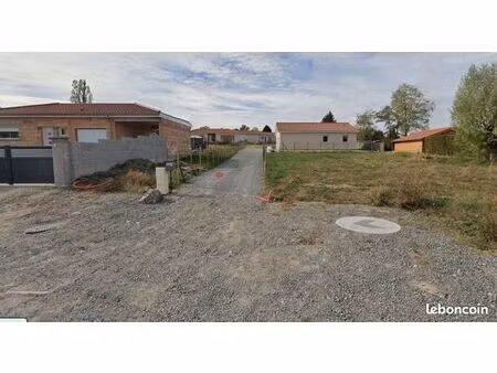 nervieux grénieux terrain viabilisé 941m²