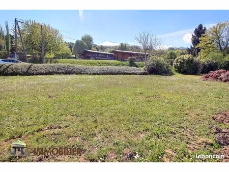 terrain 500 m² pers-jussy
