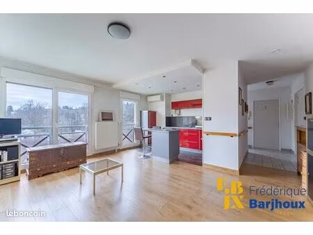 appartement 2 pièces 58 m²