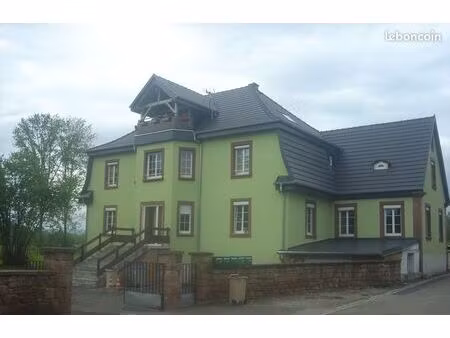 appartement f3 de 67 m2 dans maison de caractère