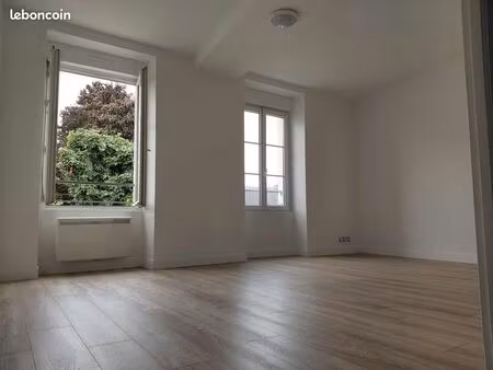 t2 rénové le lion d'angers