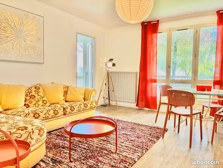 f3 au centre ville avec grand balcon en rez-de-jardin