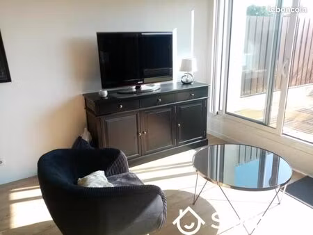 chambre 1 pièce 11 m²