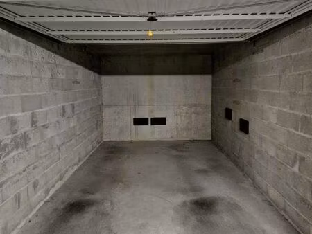 vente – garage sécurisé 15 m² – poisy