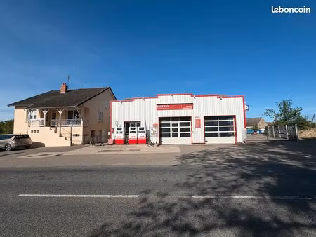 garage - station service - maison à vendre