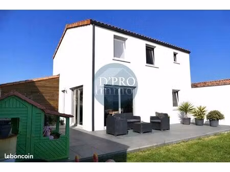 maison 5 pièces 106 m²