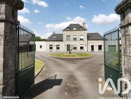 propriété 12 pièces 228 m²