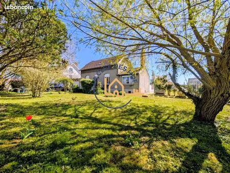 maison 5 pièces 135 m²