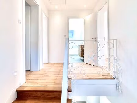 maison rénovée 6 pièces - 140m²