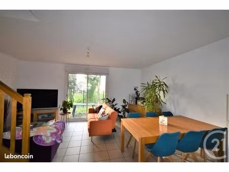 maison 3 pièces 66 m²