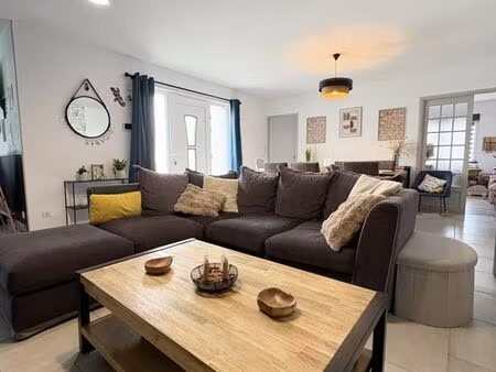 maison 5 pièces 95 m²