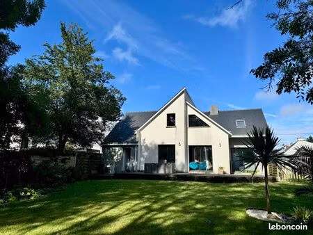 maison d’architecte 130m² | 3 chambres | terrain 980 m² | saint-malo-de-guersac