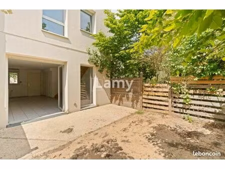 maison 3 pièces 61 m²