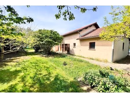 maison 7 pièces 153 m²