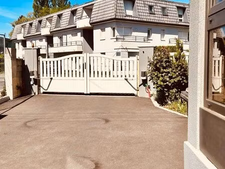 maison 7 pièces 185 m2