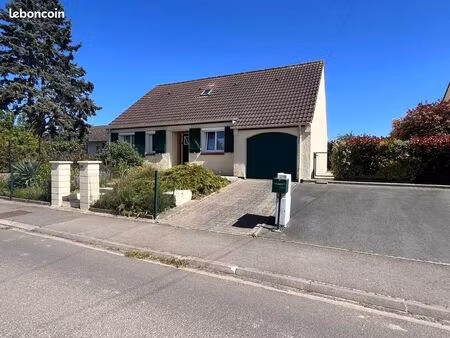 maison 6 pièces 100 m²