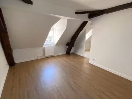 3 pièces - centre ville
