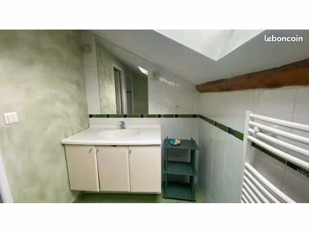 chambre meublée