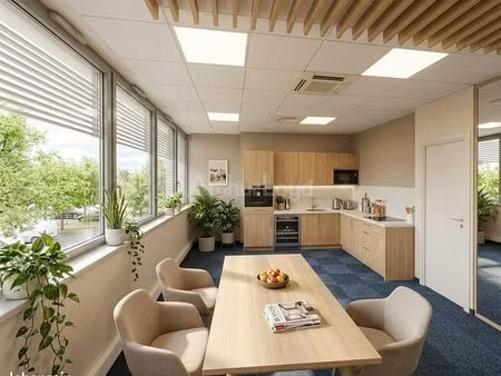 bureaux 325 m²