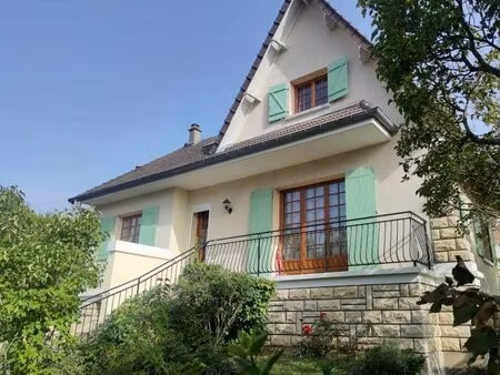 maison 6 pièces 120 m²