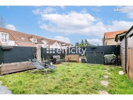 maison 5 pièces 94 m²