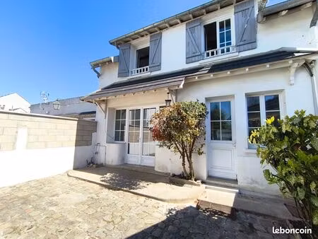 maison 4 pièces 75 m²