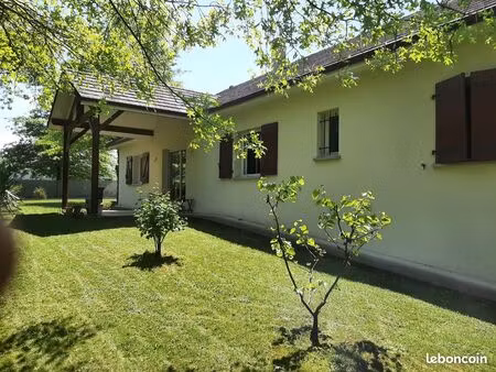 maison familiale 4 chambres proche centre monein ( 1km)