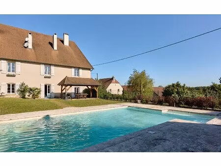maison de luxe à vendre à pouilley-les-vignes