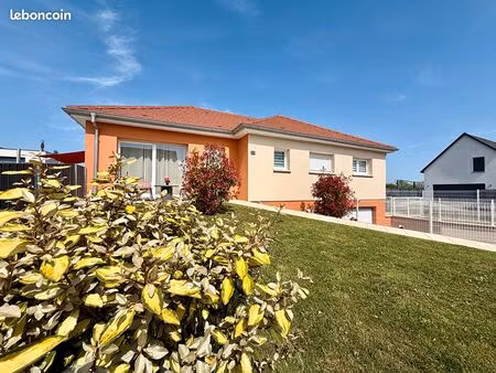 maison 6 pièces 104 m²