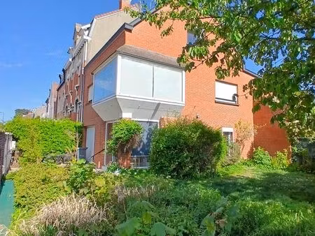 maison semi-individuelle - 7 pièces - 153m2 - 3 chambres - secteur prisé de valenciennes l