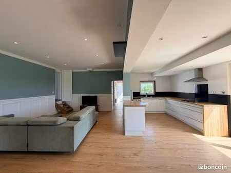 maison individuelle au calme de plain pied