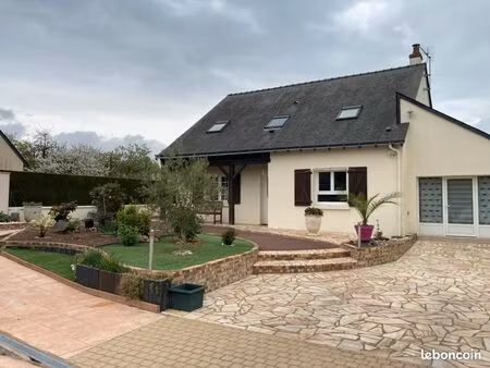 maison 7 pièces – 185 m² – piscine chauffée – terrain 1800 m²