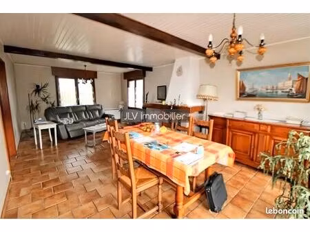 maison 8 pièces 150 m²