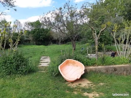loue terrain 900m2 avec abris et surveillance h24