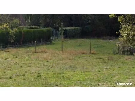 terrain 1 000 m² norville