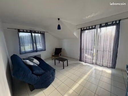 studio meublé à louer   proche des fac de belle beille