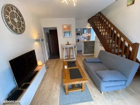 t2 duplex/parking étudiant sept à juin