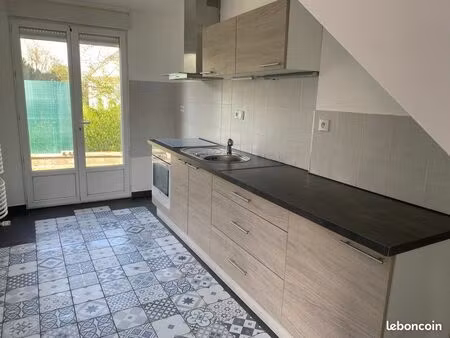 4/5 pièces maison mitoyenne duplex