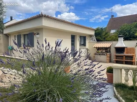 studio meublé et équipé 35m2