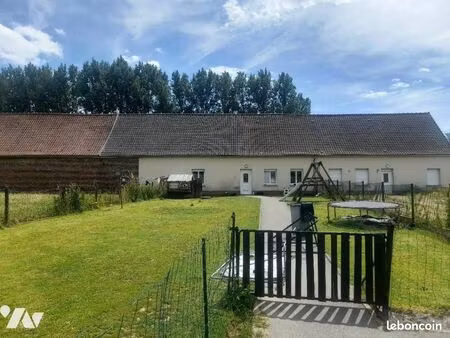 immeuble 210 m² laires