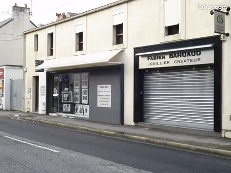 retraités cèdent immeuble centre st sébastien 44230